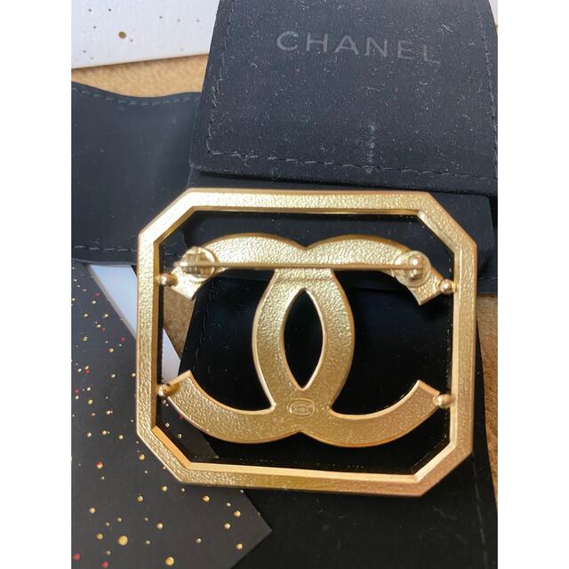 柔らかい CHANEL - シャネル ブローチ 美品 ブローチ+コサージュ