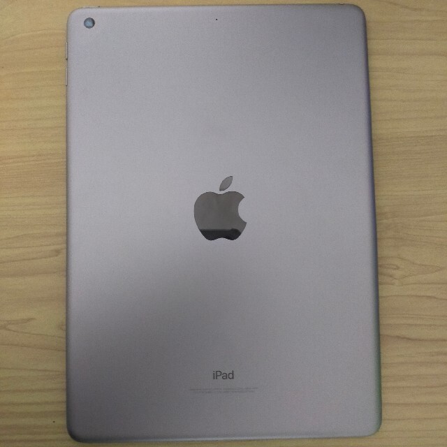 Apple(アップル)のApple iPad スマホ/家電/カメラのPC/タブレット(タブレット)の商品写真