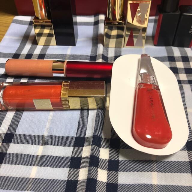 Estee Lauder(エスティローダー)のエスティローダー　リップ コスメ/美容のベースメイク/化粧品(口紅)の商品写真