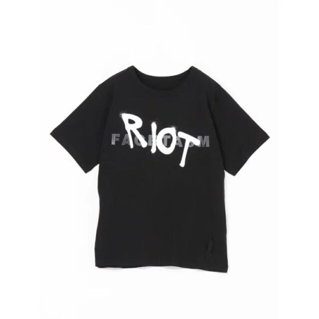 FACETASM(ファセッタズム)のRIOT ファセッタズム ライオット ロゴ Tシャツ ブラック　XL メンズのトップス(Tシャツ/カットソー(半袖/袖なし))の商品写真