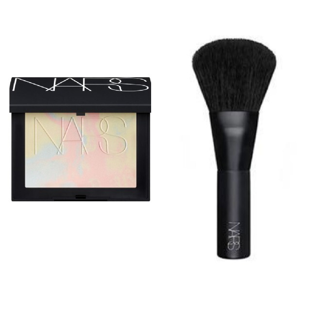 NARS ライトリフレクティングセッティングパウダーとミニブラシ NARS ライトリフレクティングセッティングパウダーとミニブラシ