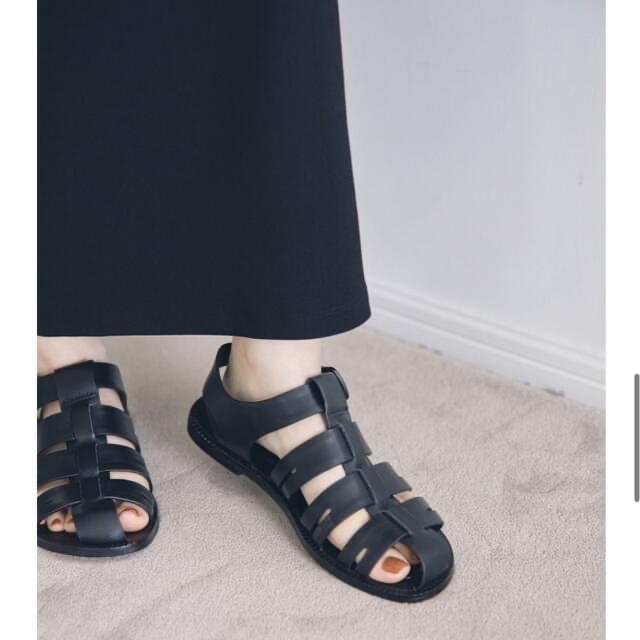 TODAYFUL(トゥデイフル)のtodayful Leather Belt Sandals グルカサンダル レディースの靴/シューズ(サンダル)の商品写真