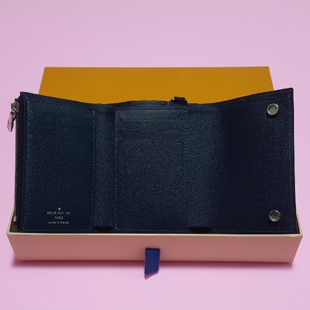 激安通販専門店 希少 未使用 LV サークル エピ コンパクト チェーン
