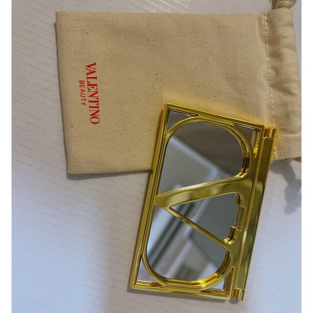 VALENTINO(ヴァレンティノ)のヴァレンティノビューティー　ミラー　鏡 レディースのファッション小物(ミラー)の商品写真