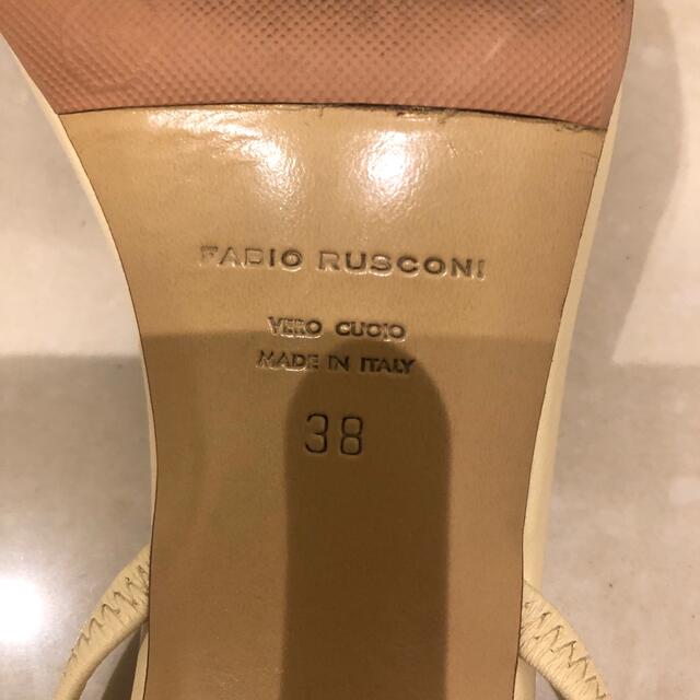 FABIO RUSCONI(ファビオルスコーニ)のFabio Rusconi ファビオルスコーニ　サンダル　３８　クリーム レディースの靴/シューズ(サンダル)の商品写真