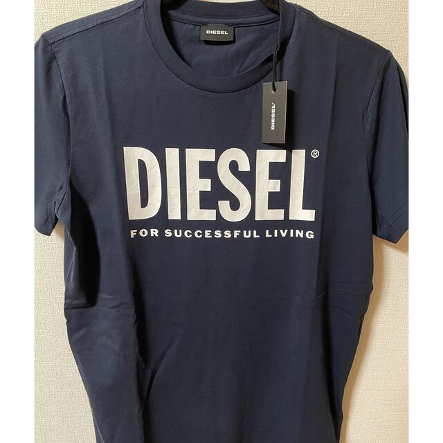 DIESEL(ディーゼル)のDIESEL  ロゴTシャツ　Mサイズ レディースのトップス(Tシャツ(半袖/袖なし))の商品写真