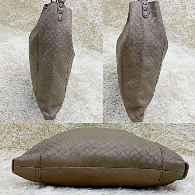 Bottega Veneta】ショルダーバッグ イントレッチオ グレージュ