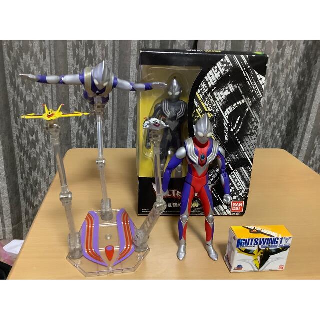 バンダイ　ウルトラアクト　ウルトラマンティガセット