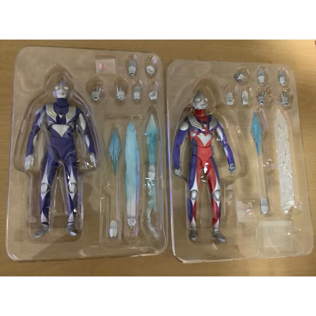 バンダイ　ウルトラアクト　ウルトラマンティガセット