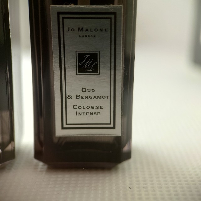 Jo Malone(ジョーマローン)のN様専用⭐正規品「ウード＆ベルガモット」コロンインテンス9ml ジョーマローン コスメ/美容の香水(ユニセックス)の商品写真