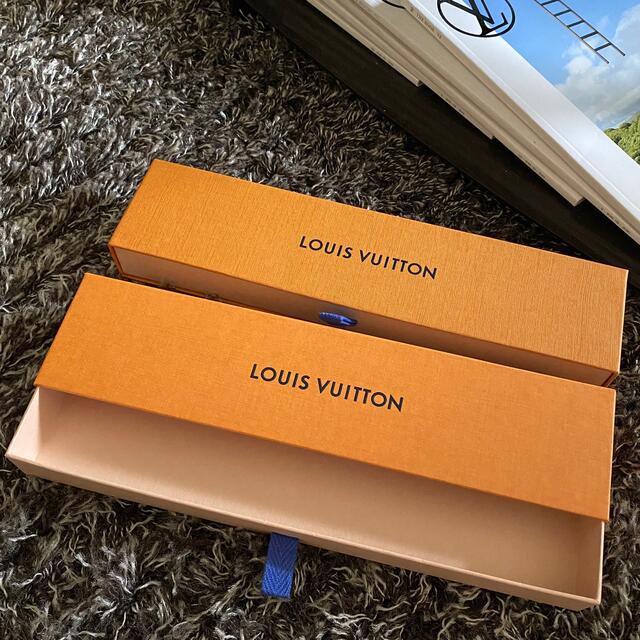 LOUIS VUITTON(ルイヴィトン)のLouis Vuitton 時計ベルト 空箱 2セット レディースのバッグ(ショップ袋)の商品写真