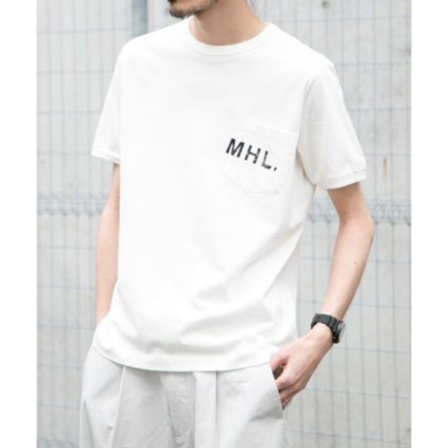 URBAN RESEARCH(アーバンリサーチ)のMHL.×URBAN RESEARCH別注ロゴプリントＴシャツ☆白☆Ｌ メンズのトップス(Tシャツ/カットソー(半袖/袖なし))の商品写真