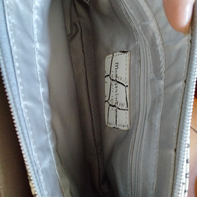 モーダプリンチペ　新品 レディースのバッグ(ショルダーバッグ)の商品写真