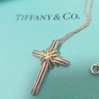 ティファニー(Tiffany & Co.)の【希少・廃盤モデル】ティファニー　シグネチャークロスネックレス(チェーン無し)(ネックレス)