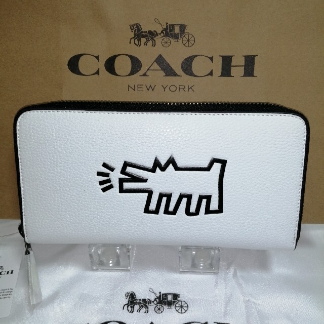 COACH(コーチ)のCOACH長財布 新品未使用　F87107正規品キースヘリング レディースのファッション小物(財布)の商品写真
