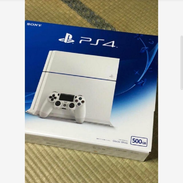 PS4 500GB ホワイト (スタンド付き) 美品