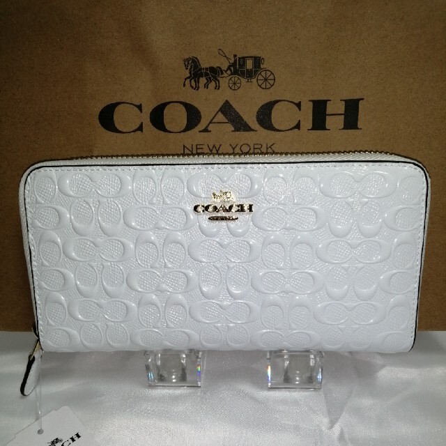 パネル ☆新品・未使用☆ COACH/コーチ 長財布 エナメル ホワイト