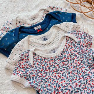 プチバトー(PETIT BATEAU)のpetit bateau 肌着ロンパース 半袖ボディ 12m 74cm(肌着/下着)