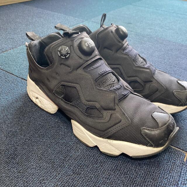 Reebok(リーボック)のINSTAPUMP FURY  メンズの靴/シューズ(スニーカー)の商品写真