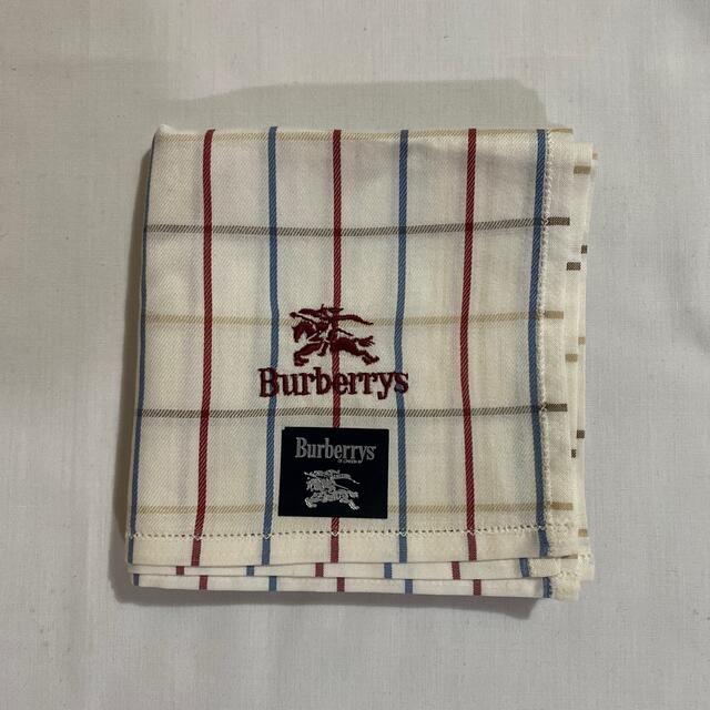 BURBERRY(バーバリー)のBurberrys ハンカチ　未使用やや難あり　ホース刺繍　#1976 レディースのファッション小物(ハンカチ)の商品写真