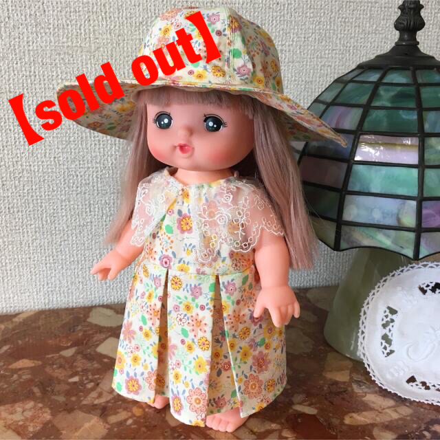 その他【sold out】【リバティ】メルちゃんハンドメイドのワンピースと帽子のセット