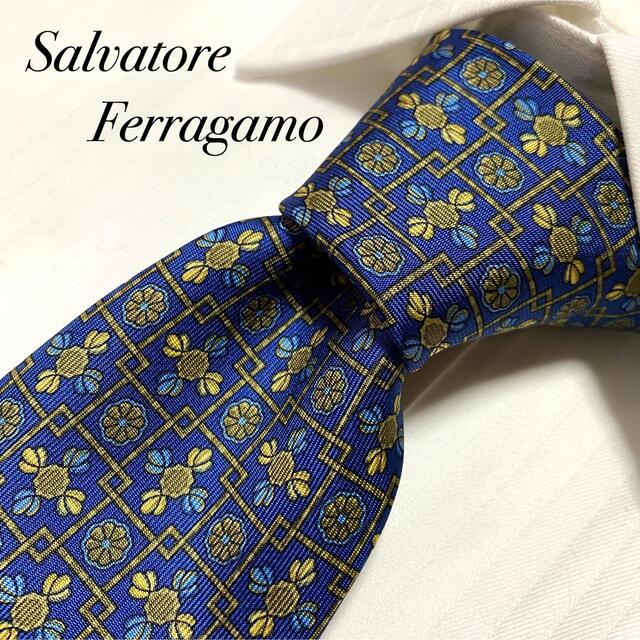 Salvatore Ferragamo(サルヴァトーレフェラガモ)のSalvatore Ferragamo サルヴァトーレ フェラガモ シルク メンズのファッション小物(ネクタイ)の商品写真