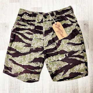 クーポン利用で1000円OFF 人気品! TENDERLOIN ショート パンツ
