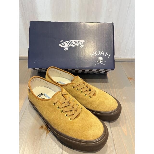 VANS AUTHENTIC ONE PIE