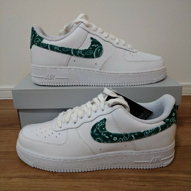 NIKE - Nike WMNS Air Force 1 Low Green Paisleyの通販 by tos's shop ...