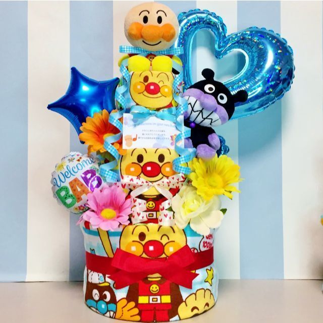 アンパンマンの豪華3段おむつケーキ!男の子の出産祝いにオススメ