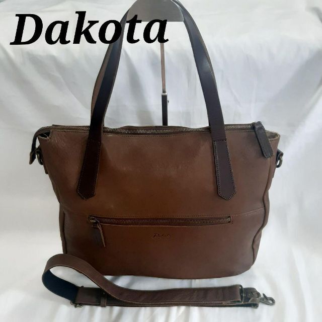 Dakota(ダコタ)のダコタブラックレーベル　レザー　A4　2way トートバッグ　茶色　ショルダー レディースのバッグ(ショルダーバッグ)の商品写真