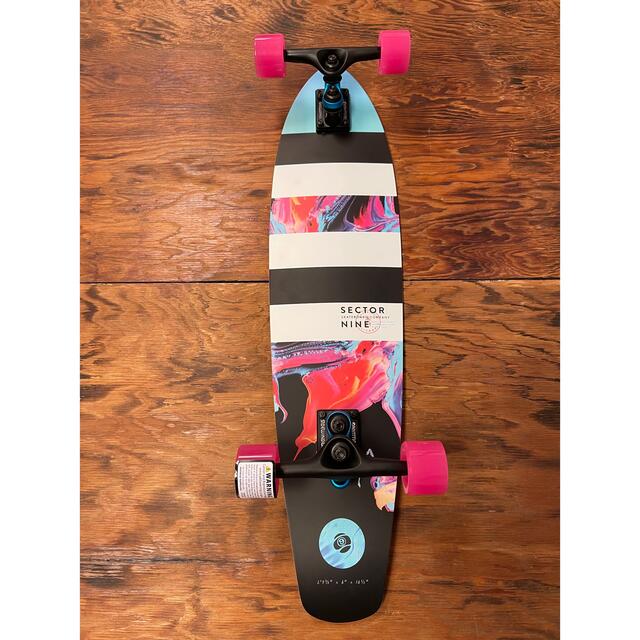 スケートボード SECTOR9 LONGBOARD カービング新品未使用、送料込