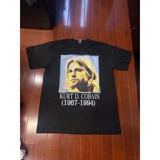 希少　KURT COBAIN Tシャツ　ブラック　バンドTシャツ　ニルヴァーナ(Tシャツ/カットソー(半袖/袖なし))