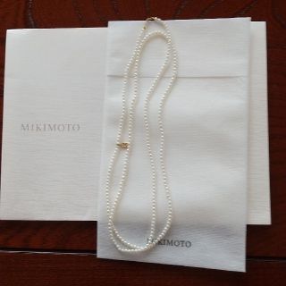 ミキモト(MIKIMOTO)のびびたろう様専用！ベビーパールロングネックレス！８２センチ(ネックレス)