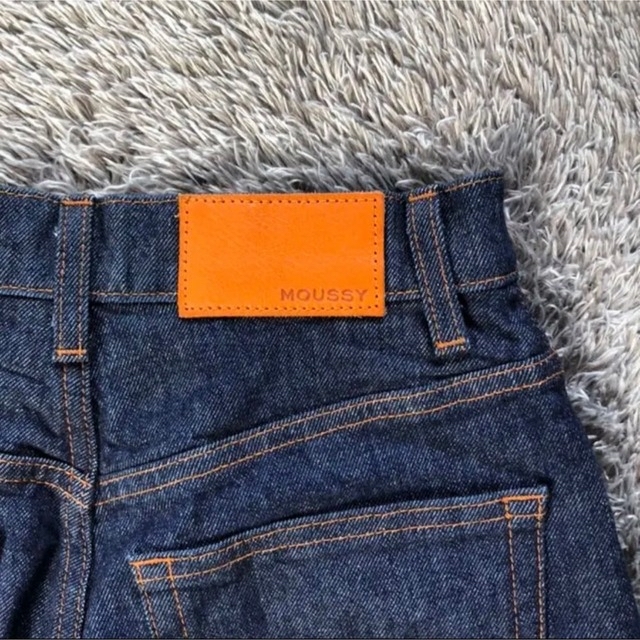 moussy(マウジー)のEiri様専用MOUSSY PLAIN JEANS STRAIGHT（マウジー） レディースのパンツ(デニム/ジーンズ)の商品写真