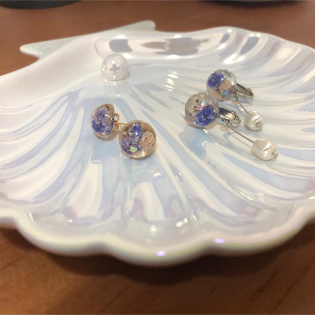 ハンドメイド  レジン お花 ピアス イヤリング  ハンドメイドのアクセサリー(ピアス)の商品写真