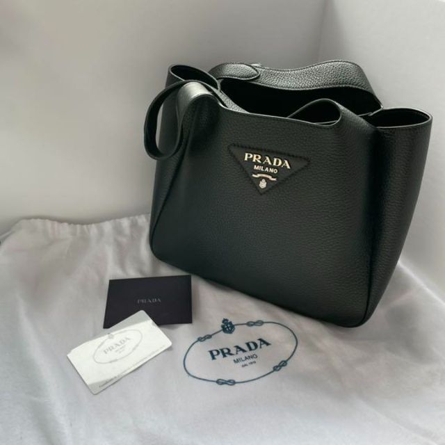 第1位獲得!】 PRADA フルーレザートートバッグ ミディアム プラダ