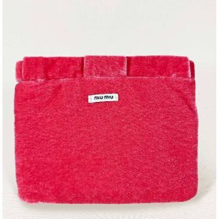 ミュウミュウ バッグインバッグの通販 20点 | miumiuを買うならラクマ