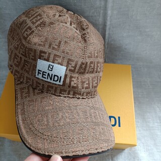フェンディ 帽子(メンズ)の通販 100点以上 | FENDIのメンズを買うなら 