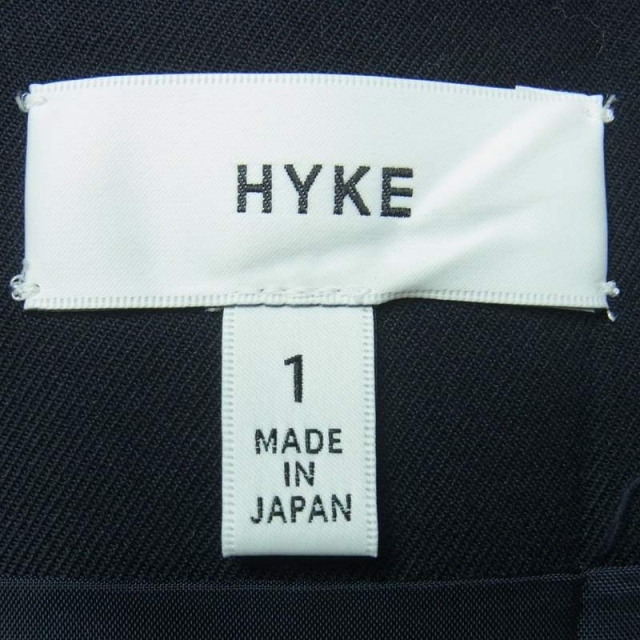 HYKE(ハイク)のHYKE ハイク 182-13140 カシミヤ混 ハイウエスト バックスリット サイドジップ スラックス パンツ ダークネイビー系 1【中古】 レディースのパンツ(カジュアルパンツ)の商品写真