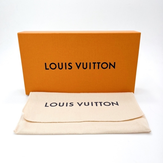 LOUIS VUITTON(ルイヴィトン)のLOUIS VUITTON ルイヴィトン 長財布 ジッピーウォレットヴェルティカル ロングウォレット NIGO 日本限定 M81107  モノグラム・デニム  トリヨンレザー  ブルー 青 ゴールド金具 レディース 定番【中古品】 レディースのファッション小物(財布)の商品写真