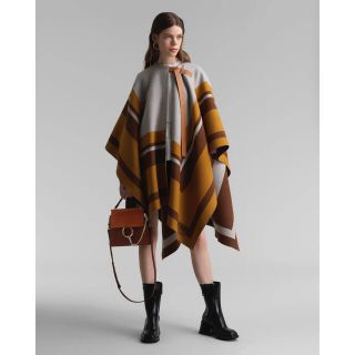 クロエ(Chloe)のCHLOE クロエBlanket Coat in Graphicwool コート(ロングコート)