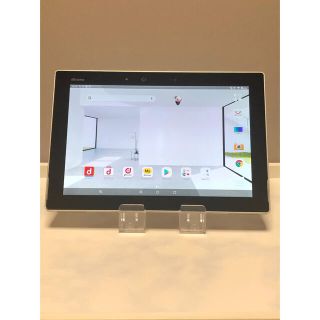 フジツウ(富士通)のarrows タブレット F-02K オフホワイト SIMフリー⭐️ R5(タブレット)