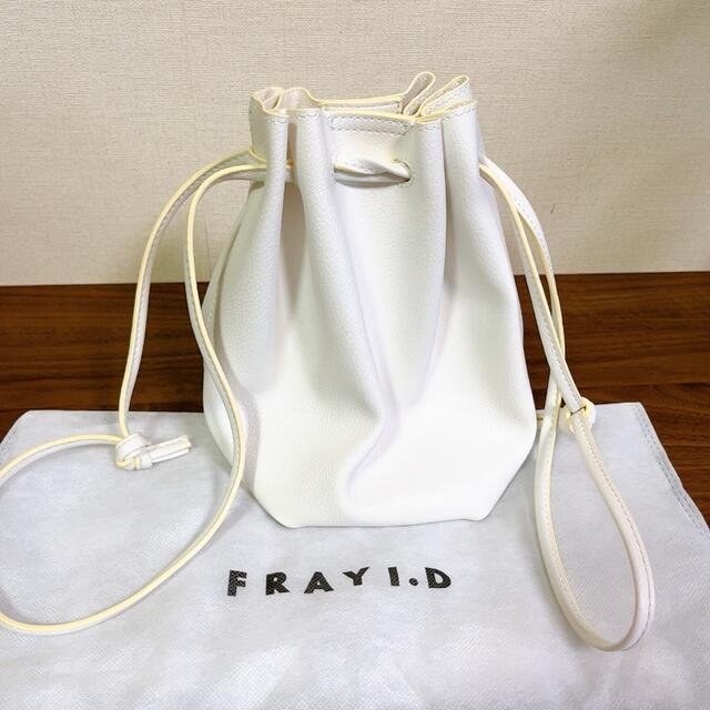 FRAY I.D(フレイアイディー)のFRAY I.D ドロストバッグ レディースのバッグ(ハンドバッグ)の商品写真