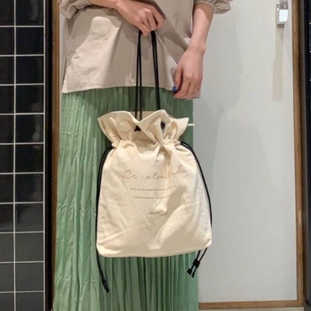niko and...(ニコアンド)のniko and…　オリジナルロゴ巾着トートバッグ レディースのバッグ(トートバッグ)の商品写真