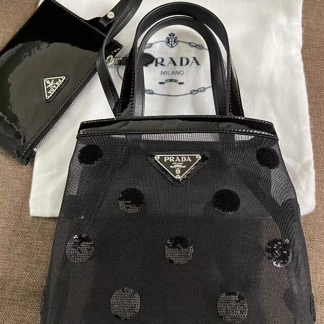 正規品格安 PRADA メッシュ トートバッグの通販 by reina's shop