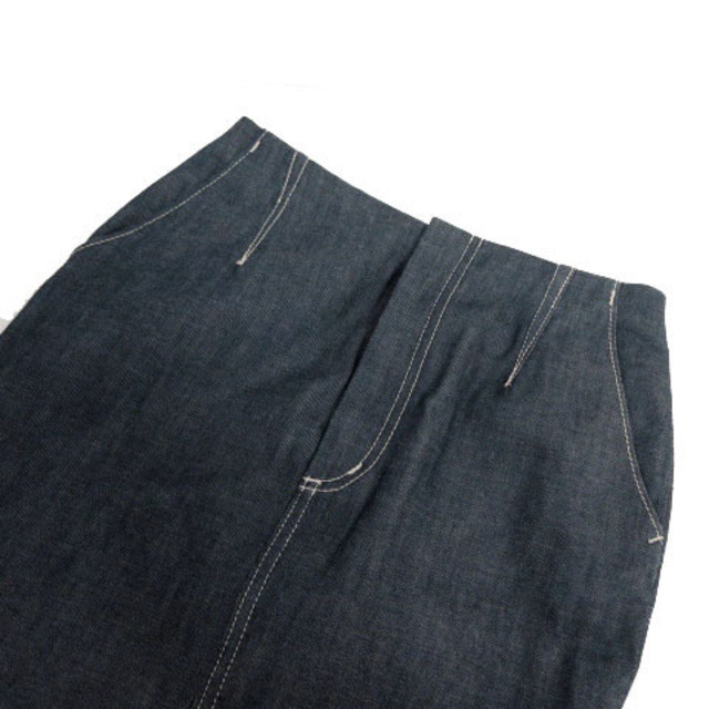LE CIEL BLEU(ルシェルブルー)のルシェルブルー スカート デニム ミディ丈 タイト スリット 日本製 青 36 レディースのスカート(ひざ丈スカート)の商品写真