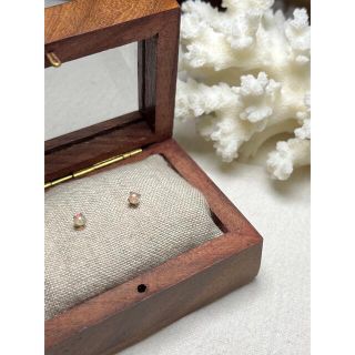 Pierces/Earrings  プチピアス　オパール(ピアス)