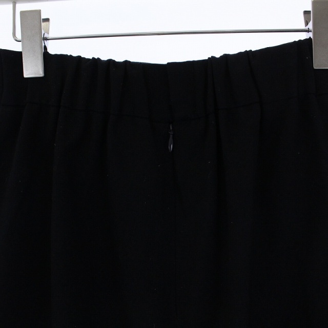NOLLEY'S(ノーリーズ)のノーリーズ フロントドット釦ミディタイトスカート ひざ丈 38 M 紺 ネイビー レディースのスカート(ひざ丈スカート)の商品写真