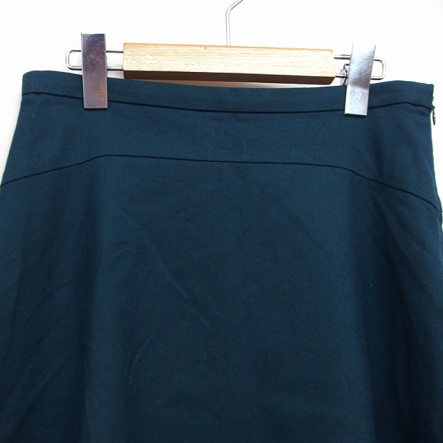 UNTITLED(アンタイトル)のアンタイトル UNTITLED フレア スカート 膝丈 ウール混 デニム 2 レディースのスカート(ひざ丈スカート)の商品写真